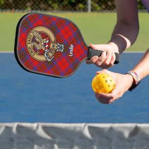 Clan Leslie-Wappen über rotem Tartan Pickleball Schläger