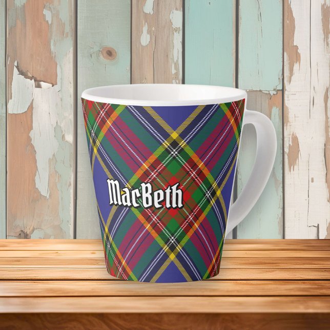 Clan MacBeth Tartan Latte Tasse (Von Creator hochgeladen)