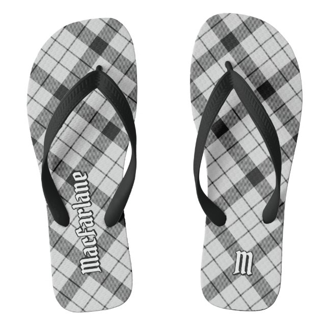 Clan MacFarlane Black and White Tartan Flip Flops (Fußbett)