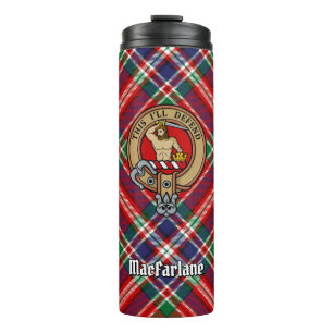 Clan MacFarlane Wappen über Tartan Thermosbecher