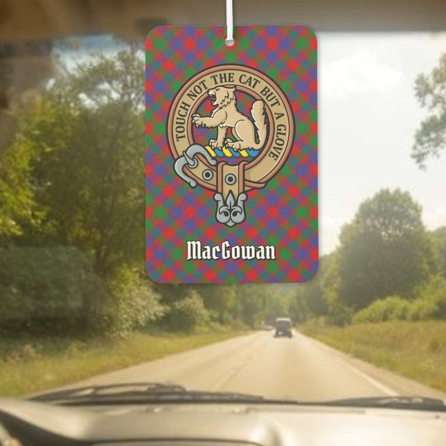 Clan MacGowan Wappen über Tartan Autolufterfrischer (Von Creator hochgeladen)