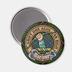 Clan MacInnes Wappen über Tartan Magnet