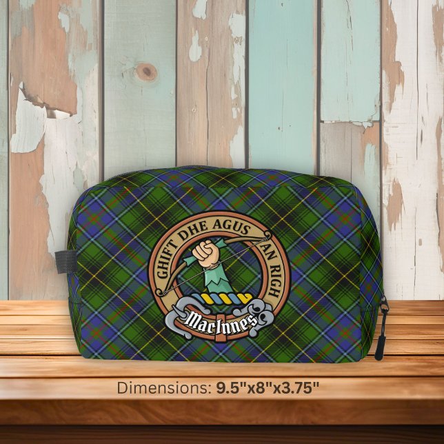 Clan MacInnes-Wappen über Tartan Waschbeutel (Von Creator hochgeladen)