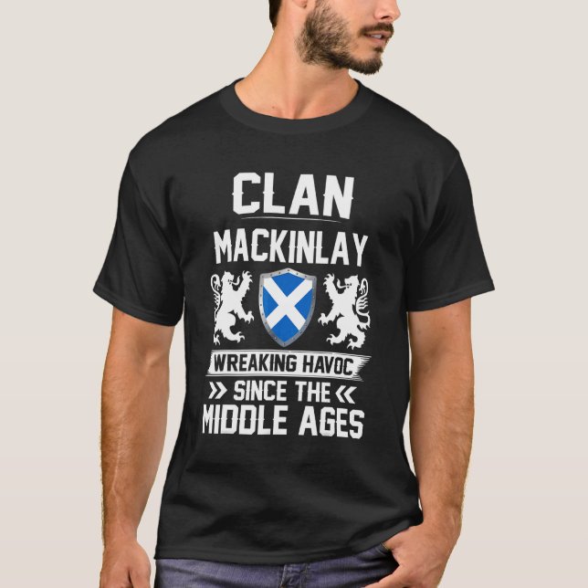 Clan Mackinlay Scottish Family Clan Scotland Wreak T-Shirt (Vorderseite)