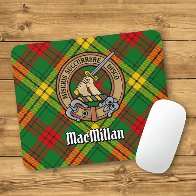 Clan MacMillan Wappen über Tartan Mousepad (Von Creator hochgeladen)