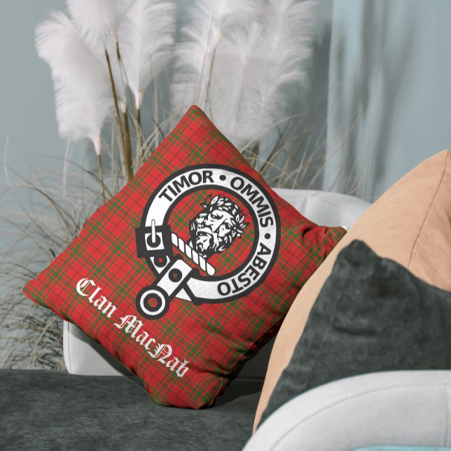Clan MacNab Wappen Abzeichen und Tartan Kissen (Coordinating blankets & other home décor available!)