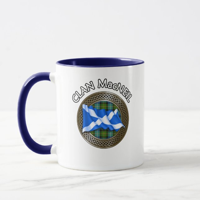Clan MacNeil Tartan Knot & Flag Tasse (Links)