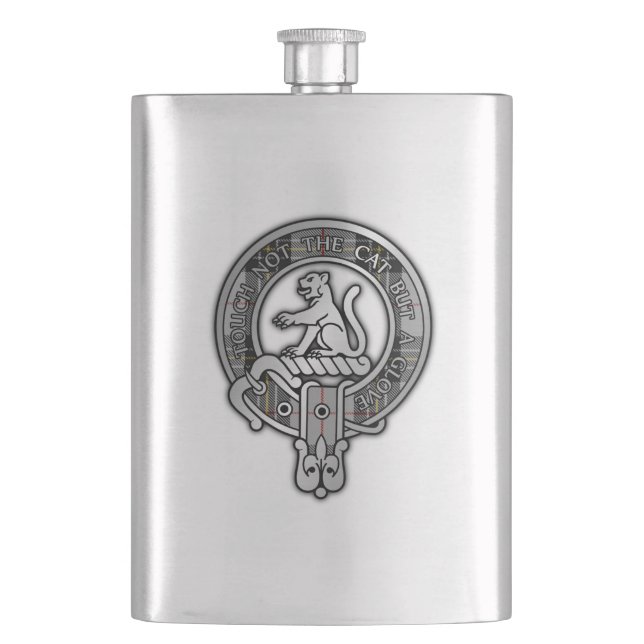Clan MacPherson Wappen & Tartan Flask Flachmann (Vorderseite)