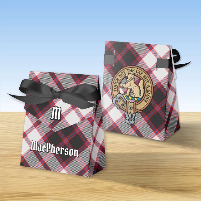 Clan MacPherson Wappen über die Jagd auf Tartan Geschenkschachtel (Von Creator hochgeladen)