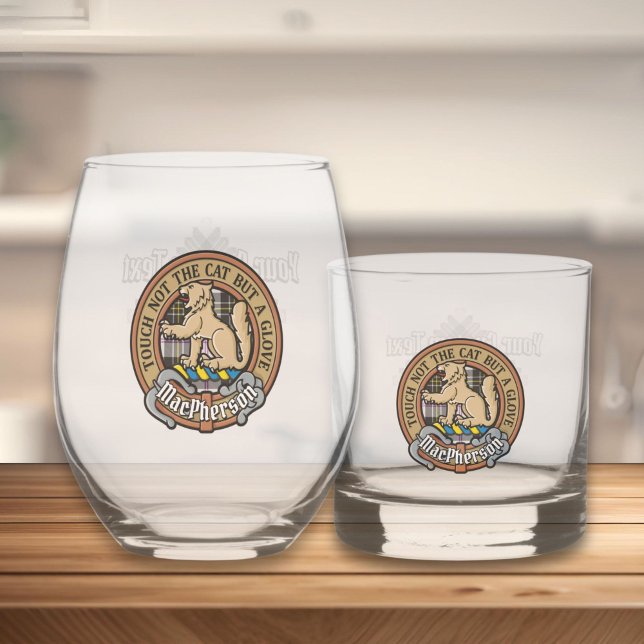 Clan MacPherson Wappen über Dress Tartan Whiskyglas (Von Creator hochgeladen)