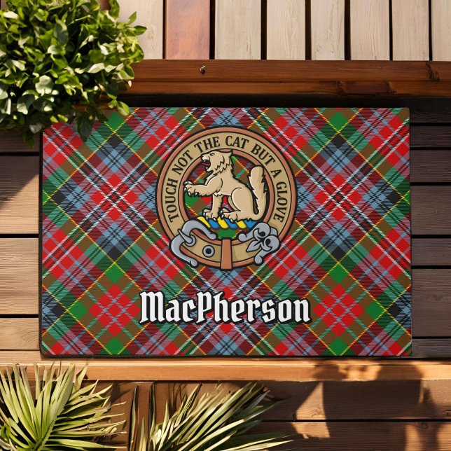 Clan MacPherson Wappen über Tartan Fußmatte (Von Creator hochgeladen)