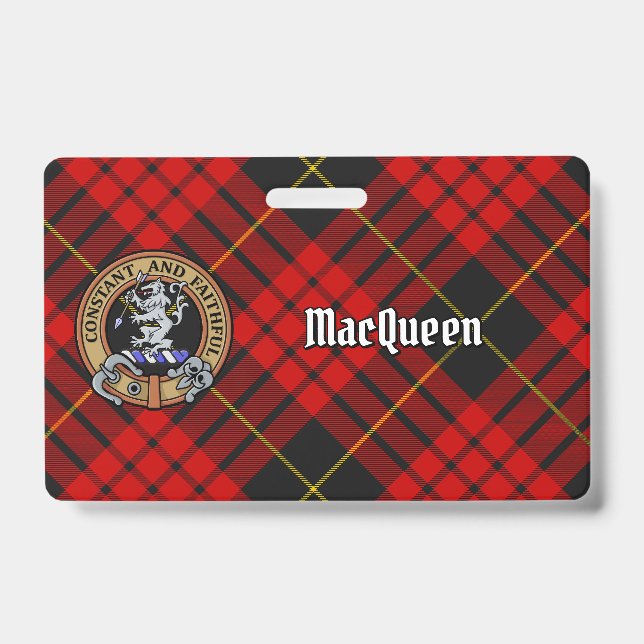 Clan MacQueen Crest über Tartan Ausweis (Vorderseite)