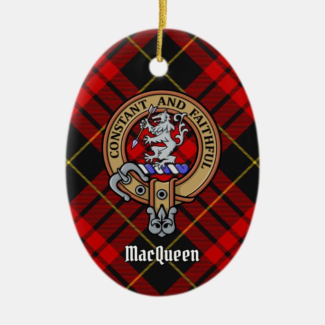 Clan MacQueen Crest über Tartan Keramik Ornament (Vorne)