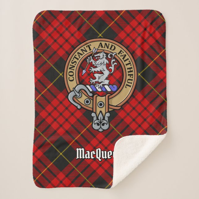 Clan MacQueen Crest über Tartan Sherpadecke (Vorderseite)