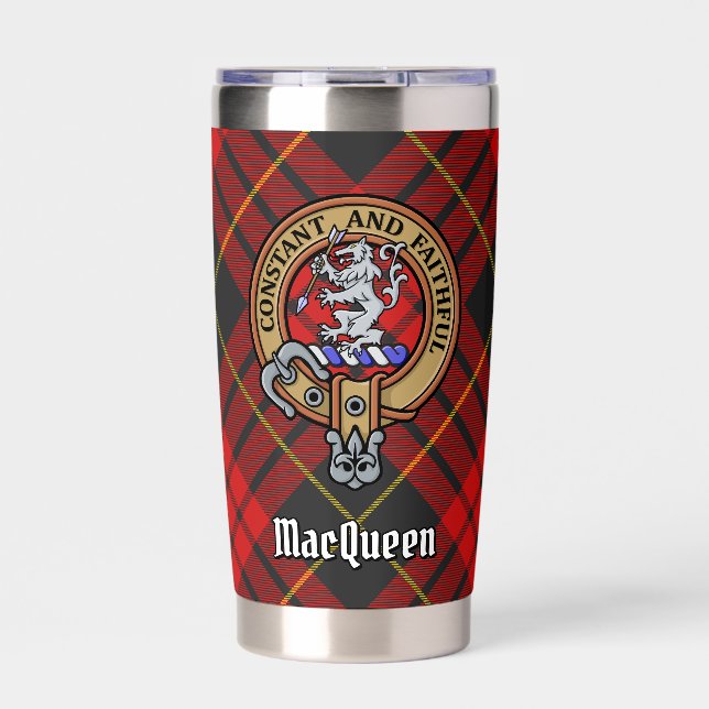 Clan MacQueen Crest über Tartan Thermobecher (Vorderseite)
