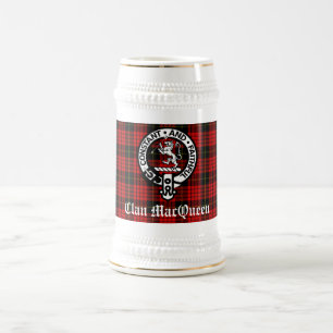 Clan MacQueen Wappen Abzeichen & Tartan Bierglas