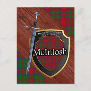 Clan McIntosh Tartan Sword & Shield Postkarte