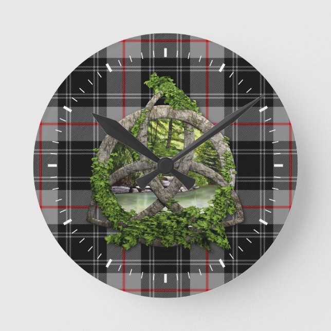 Clan Moffat Tartanceltic-Dreiheit Runde Wanduhr (Vorderseite)