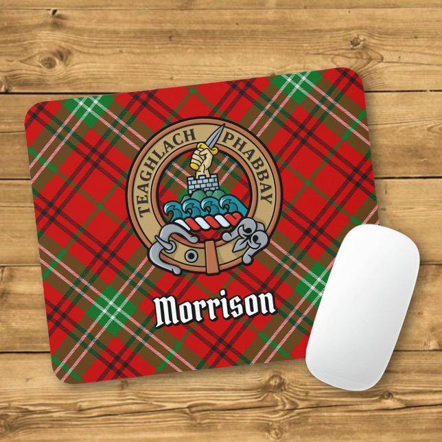 Clan Morrison Wappen über Red Tartan Mousepad (Von Creator hochgeladen)