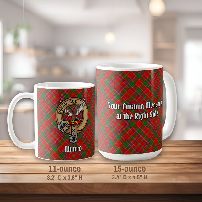 Clan Munro-Wappen über Tartan Kaffeetasse (Von Creator hochgeladen)