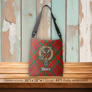 Clan Munro-Wappen über Tartan Tragetaschen Mit Langen Trägern