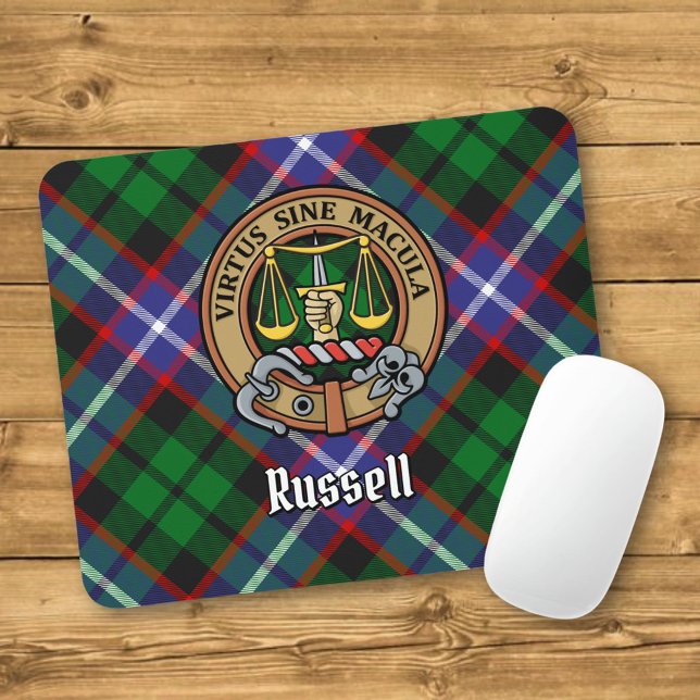 Clan Russell-Wappen über Tartan Mousepad (Von Creator hochgeladen)