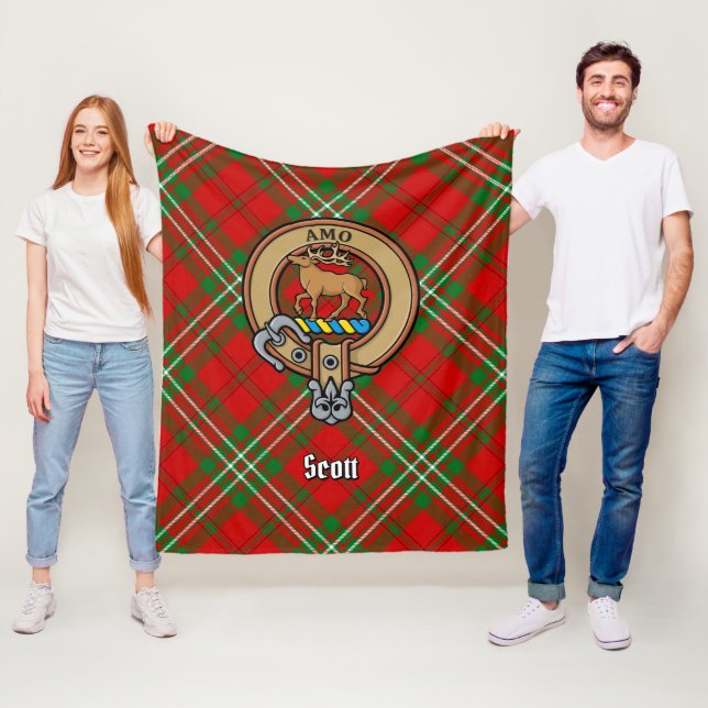 Clan Scott Wappen über Red Tartan Fleecedecke (Beispiel)