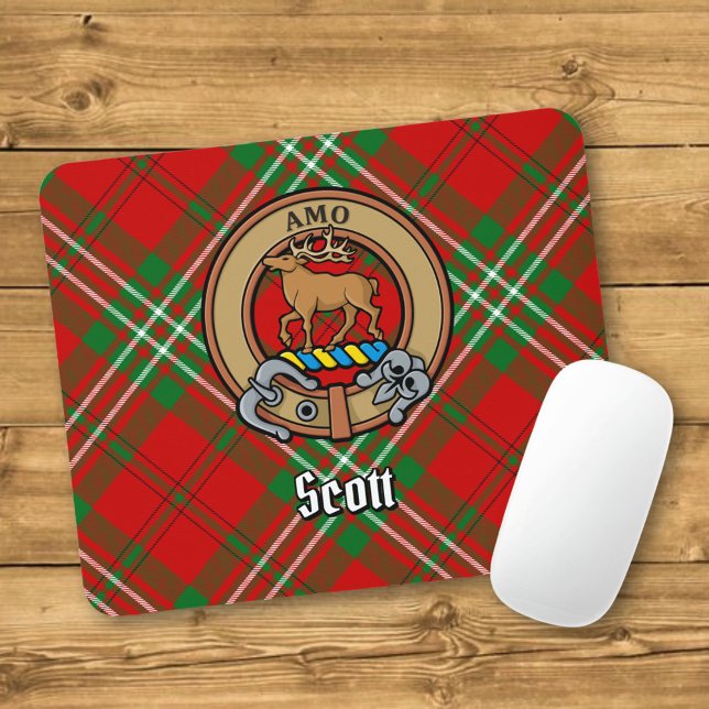 Clan Scott Wappen über Red Tartan Mousepad (Von Creator hochgeladen)