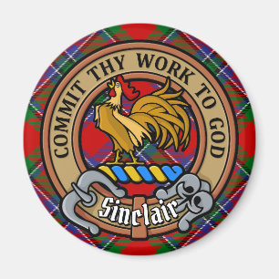 Clan Sinclair Wappen über Red Tartan Magnet