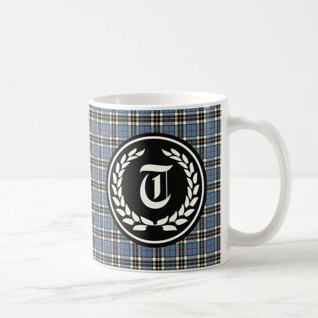 Clan Thompson Blue Dress Tartan Monogram Tasse (Rechts)