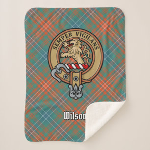Clan Wilson Wappen über antikes Tartan Sherpadecke