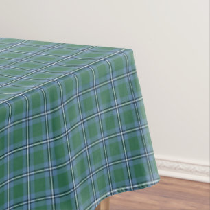 ClanIrvinetartan-hellblaues und grünes kariertes Tischdecke