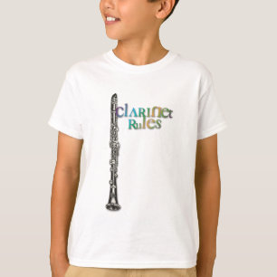 Clarinet ordnet dunkle Farbtext an T-Shirt
