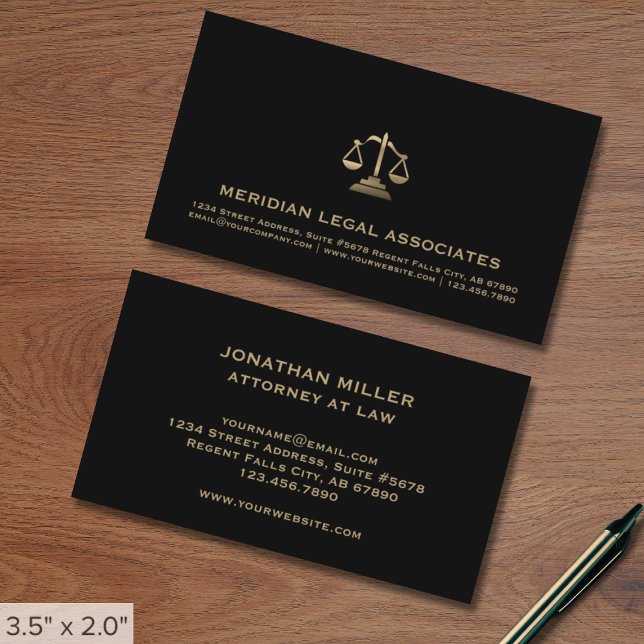 Classic Black and Gold Legal Business Card Visitenkarte (Von Creator hochgeladen)