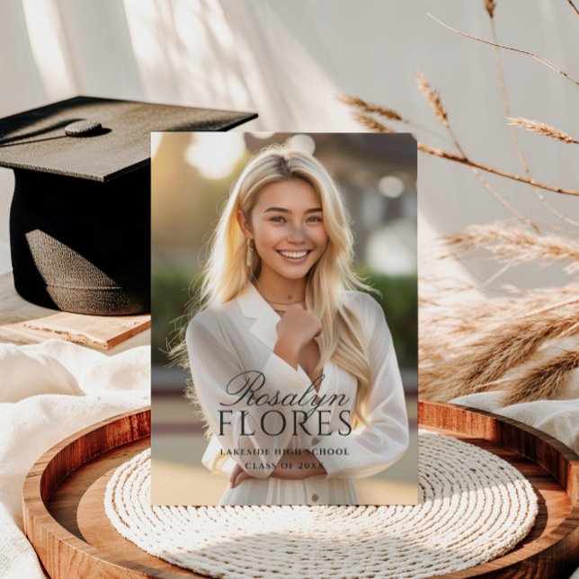 Classic Black Calligraphy Abschluss Einladung (Von Creator hochgeladen)