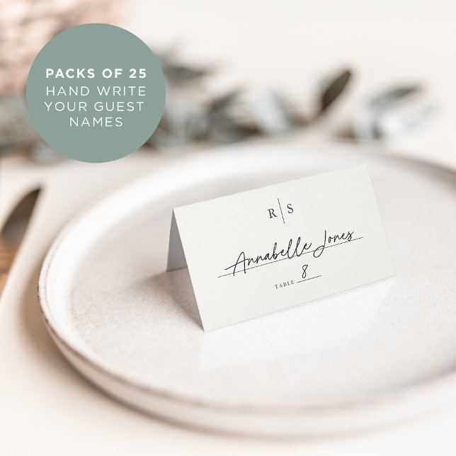 Classic Black & Ecru Monogram Wedding Platzkarte (Von Creator hochgeladen)