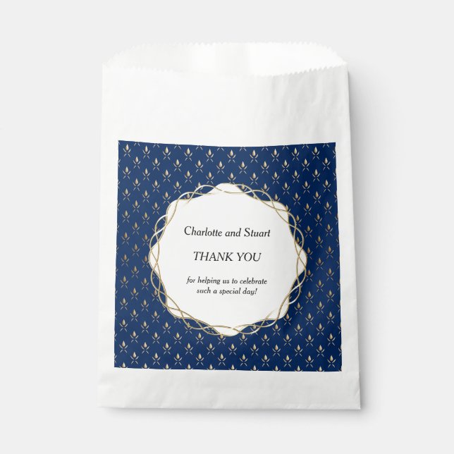 Classic Blue und Gold Wedding Geschenktütchen (Vorderseite)