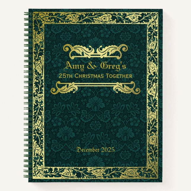 Classic Book Cover Gold Foliage Green Damask Notizbuch (Vorderseite)