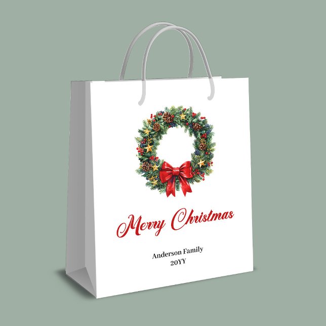 Classic Christmas wreath bag with berries and pine Mittlere Geschenktüte (Classic Christmas wreath bag with berries and pine)