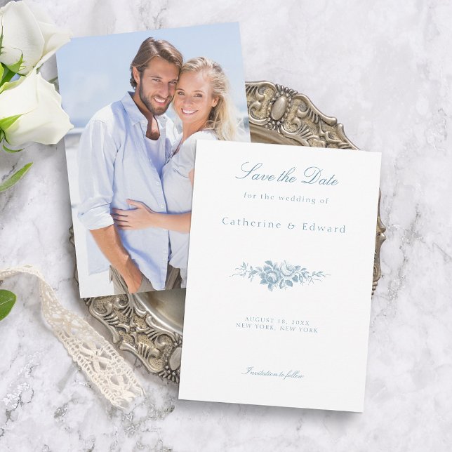 Classic Elegant Blau und Weiß Blumen Save The Date (Von Creator hochgeladen)