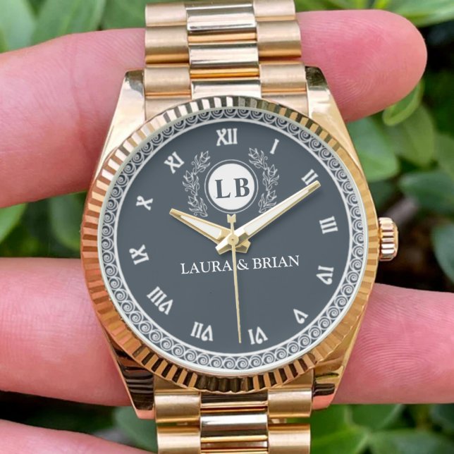 Classic Floral Monogram Custom Initials & Names Armbanduhr (Von Creator hochgeladen)