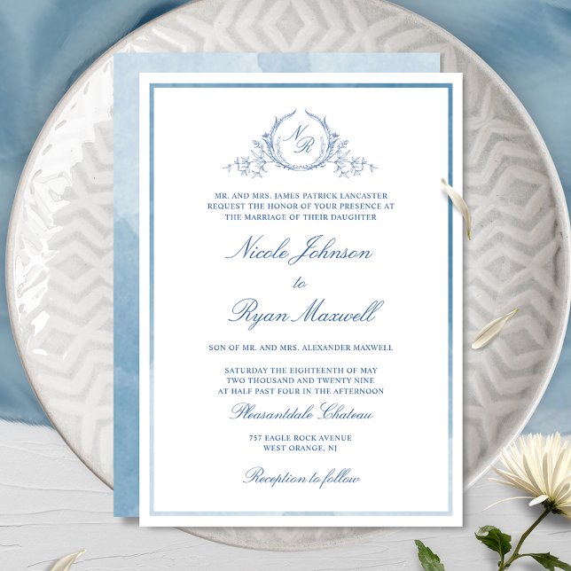 Classic formale Blue Monogram Wedding Einladung (Von Creator hochgeladen)