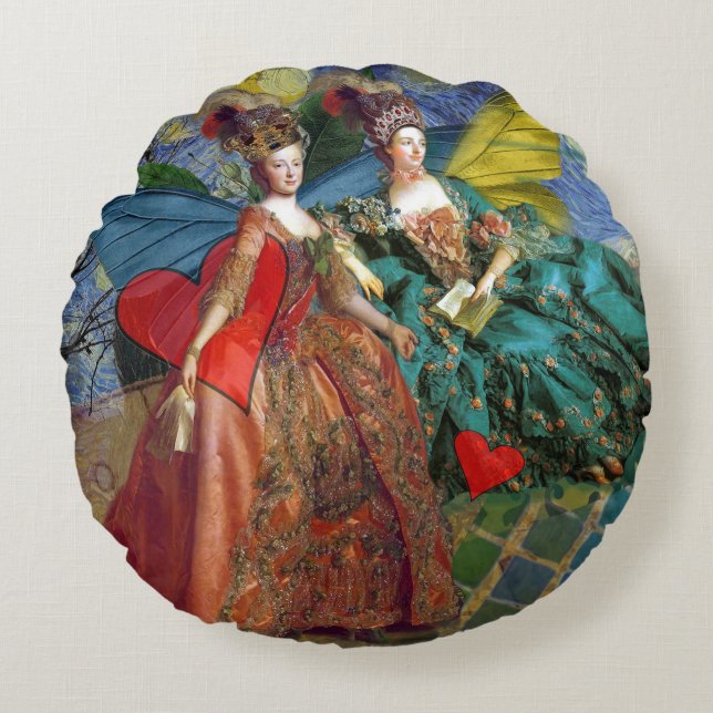 Classic Gothic Gemini Whimsical Butterfly Weibchen Rundes Kissen (Vorderseite)