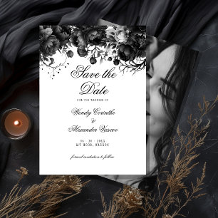 Classic Gothic White Wedding Foto Save The Date