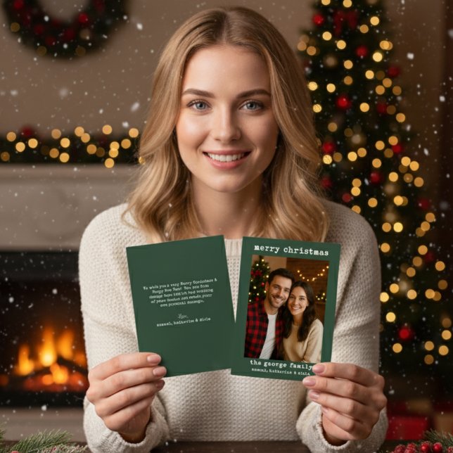 Classic Green Festive Photo Collage Christmas Card (Von Creator hochgeladen)