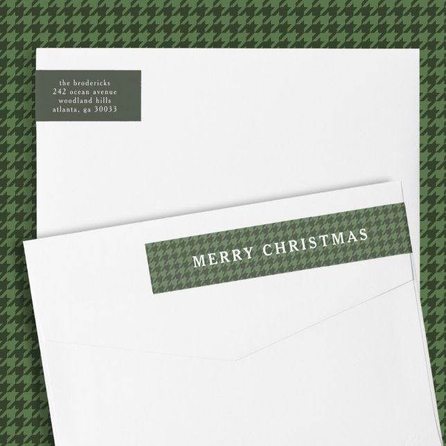 Classic Green Houndstooth Merry Christmas  (classic, timeless Merry Christmas address label with green houndstooth pattern)