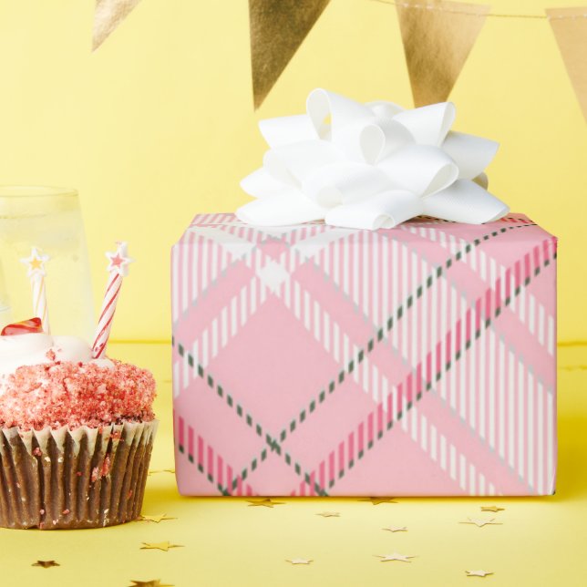 Classic Holiday Birthday Tartan Kariert Geschenkpapier (Geburtstagsparty)