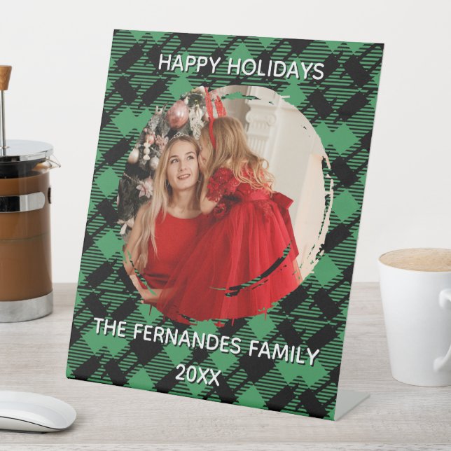 Classic Holiday Green Checkered Pattern Photo Sockelschild (In Situ)