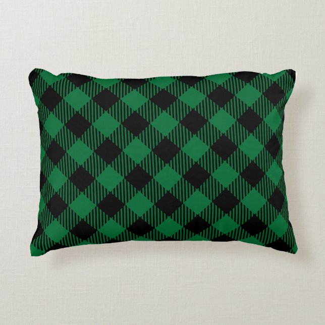 Classic Holiday Plaid – Cozy Christmas Pillow  Dekokissen (Vorderseite)