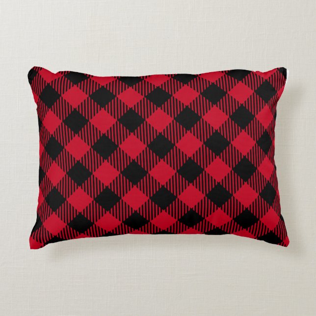 Classic Holiday Plaid – Cozy Christmas Pillow  Dekokissen (Vorderseite)